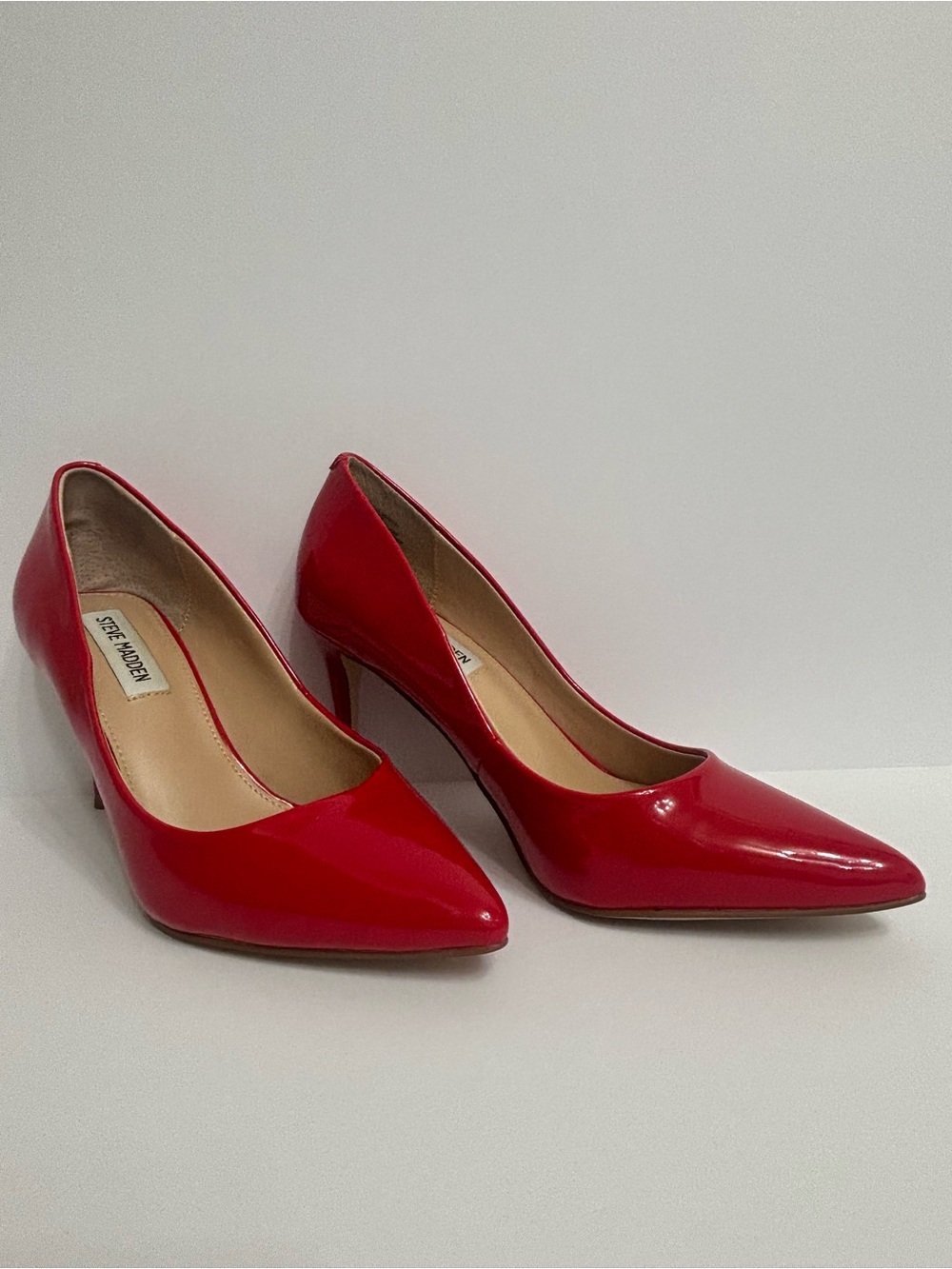 Steve Madden Red Patent Pointed-Toe Stiletto Pumps Size 7 - Picture 5 of 12